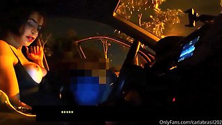 carla b an voiture (Mariah Koenig)