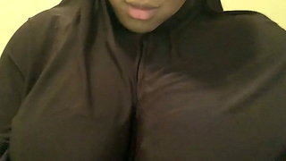 Hijabi Ebony solo