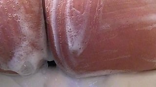 Amateur hottie solo masturbation