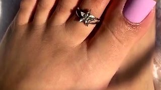 Linsey Dawn solo foot fetish