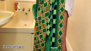 Indian Desi Neighbour Aunty Fucked By Lover In Hotel Room With Big Penis