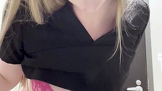 Blond solo beauty jerking off her dick