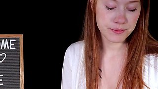 Pretty redhead webcam masturbation show