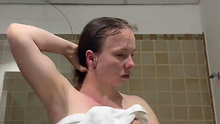 Hot Teen Soaped up and Shaved