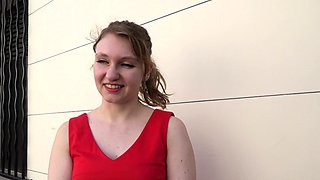 Horny amateur teen sucks cock at porn casting