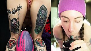 Beautiful wife masturbating show with webcam with toys
