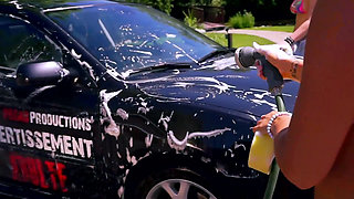 Teen Sluts Get Fucken at the Car Washing!