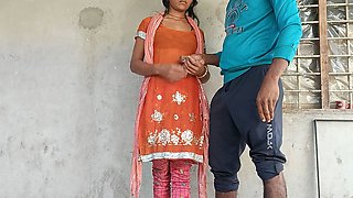 18 year old Indian Desi village girl outdoor hard fucking video