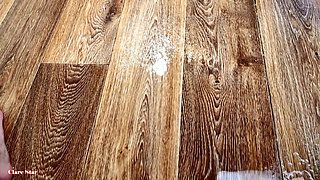 Peeing My Pretty Panties