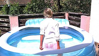 Pool Pounding DirtyMilfTina