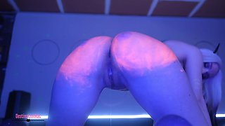 Attractive hussy webcam solo clip