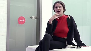 Mugur's Wild Passion Fuels Intense Desire in Young Heat