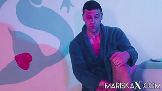 Lass's 3some clip by Mariska X