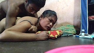 Husband Wife Full Deshi Sexy Video in Hindi