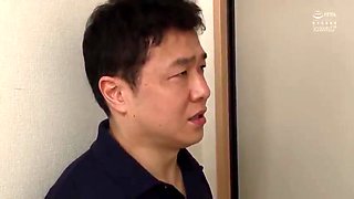 913-youth-with-areare-awd