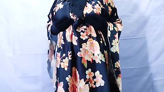 Indian Beautiful Village Housewife Having Sex In The Room - Clear Hindi Audio