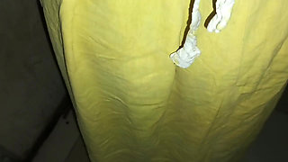 Hot young neighbors fucking their pussy at night, a fountain of water came out of her pussy.