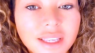 Blonde emo amateur solo masturbation