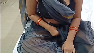 Bhabhi gives a wild tongue action to her devar while the maid watches