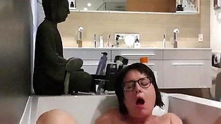 Squirt with Glas Dildo